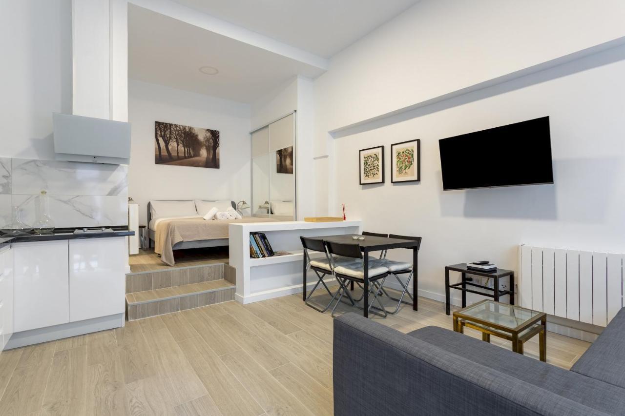 1 Bedroom 1 Bathroom Furnished - Av De America - Studio - Mintystay Мадрид Экстерьер фото